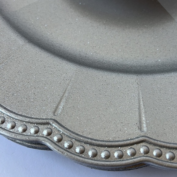 Beekman Home 4 Piece Charger Set New - Picture 3 of 9